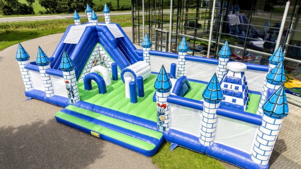 Huepfburg_Multiplay_Super_Ritterburg_01-1120×630